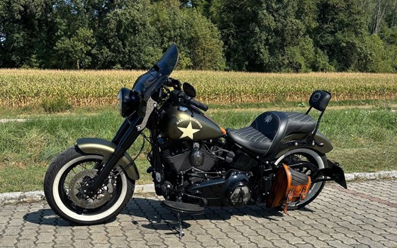 Gebrauchtmotorrad Harley-Davidson Softail Slim S - Bild 7