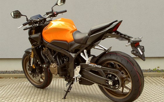 Gebrauchtmotorrad Honda CB650R - Bild 6