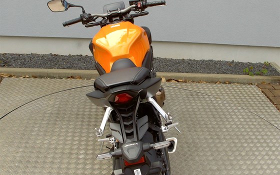 Gebrauchtmotorrad Honda CB650R - Bild 9