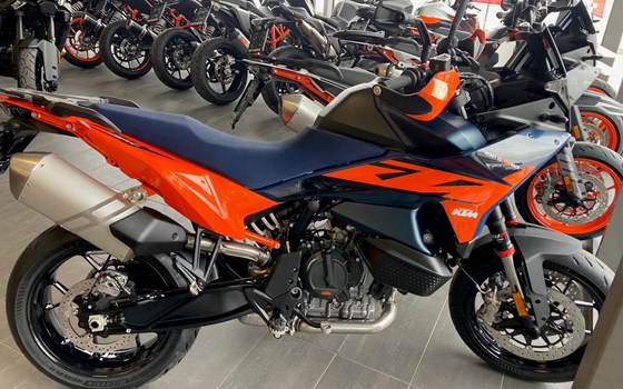 Neufahrzeug KTM 890 SMT - Bild 1