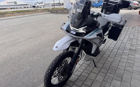 Neufahrzeug CFMOTO 1000MT-X - Bild 4
