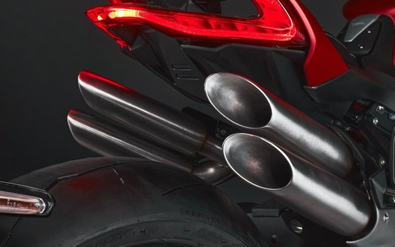 Neufahrzeug MV Agusta Brutale 1000 RR - Bild 11