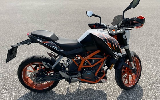 Gebrauchtmotorrad KTM 390 Duke - Bild 2