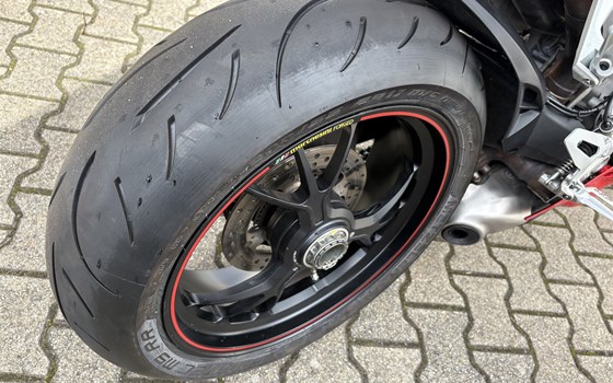 Gebrauchtmotorrad Ducati 1299 Panigale S - Bild 9