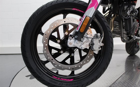 Neufahrzeug Fantic XMF 125 Performance - Bild 10