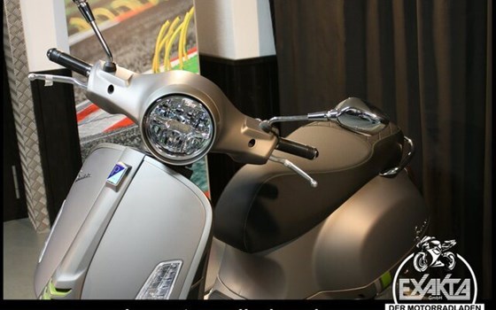 Neufahrzeug Vespa GTS 125 Super Tech - Bild 26