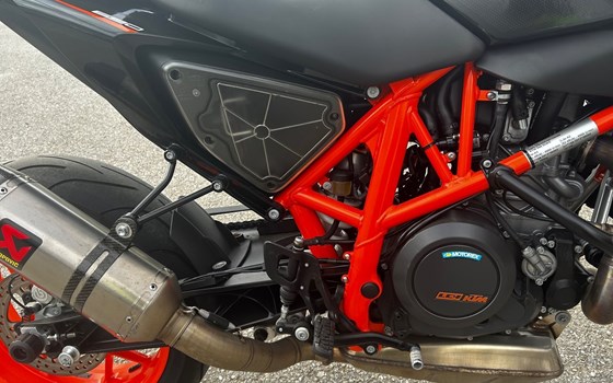 Gebrauchtmotorrad KTM 690 Duke R - Bild 14