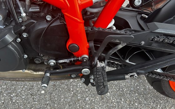 Gebrauchtmotorrad KTM 690 Duke R - Bild 3