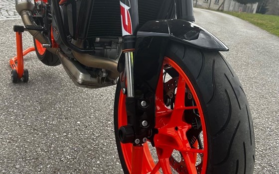 Gebrauchtmotorrad KTM 690 Duke R - Bild 9