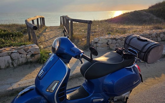 Gebrauchtmotorrad Vespa GTS 300 i.e. - Bild 2