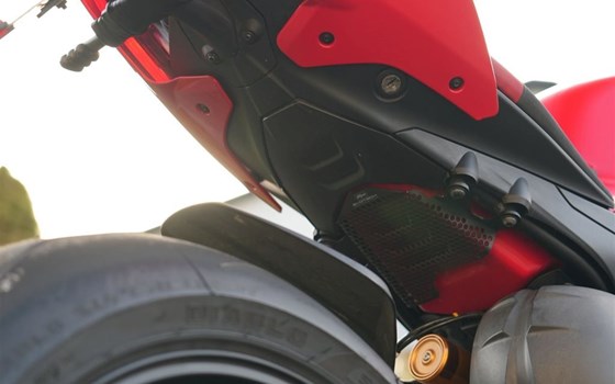 Gebrauchtmotorrad Ducati Streetfighter V4 S - Bild 4