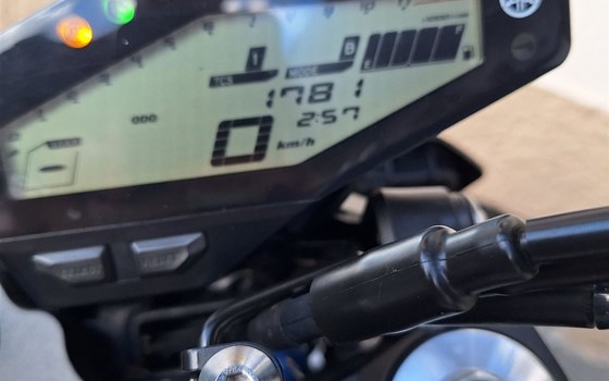 Gebrauchtmotorrad Yamaha MT-09 - Bild 2