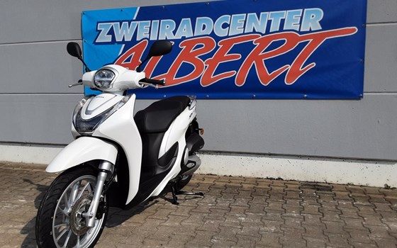 Gebrauchtmotorrad Honda SH Mode 125 - Bild 2