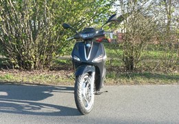 Neumotorrad Piaggio Liberty 50