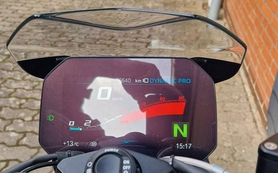 Gebrauchtmotorrad BMW S 1000 R - Bild 2