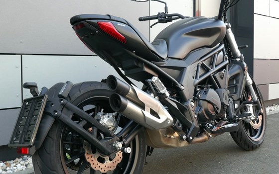 Gebrauchtmotorrad Benelli 502 C - Bild 3