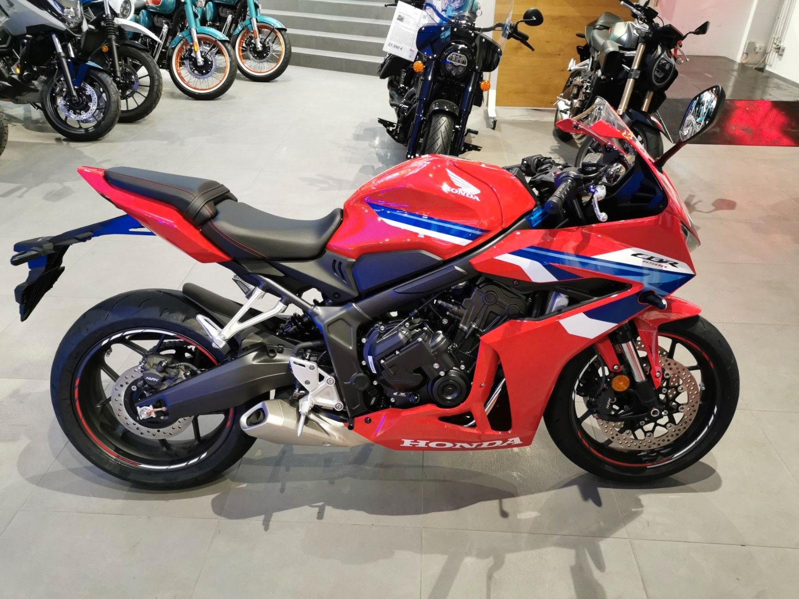 Honda CBR650R