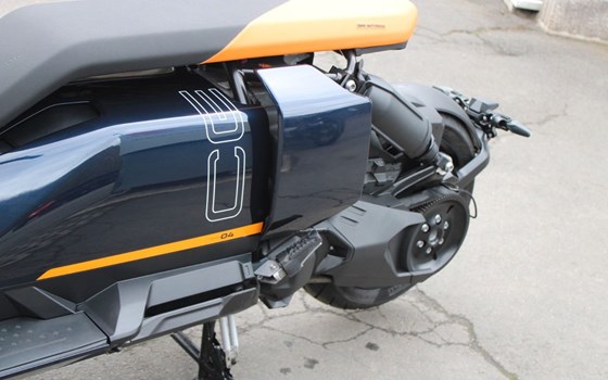 Gebrauchtmotorrad BMW CE 04 - Bild 11