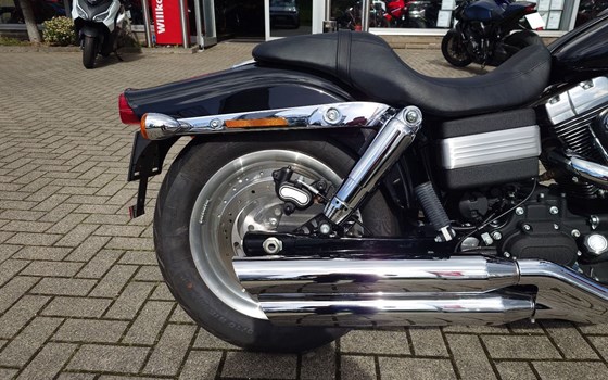 Gebrauchtmotorrad Harley-Davidson Dyna Fat Bob FXDF - Bild 2
