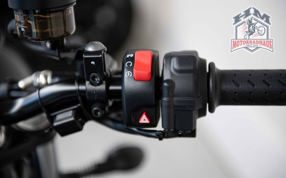 Gebrauchtmotorrad Triumph Speed Twin 900 - Bild 7