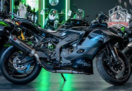 Neumotorrad Kawasaki Ninja ZX-4RR