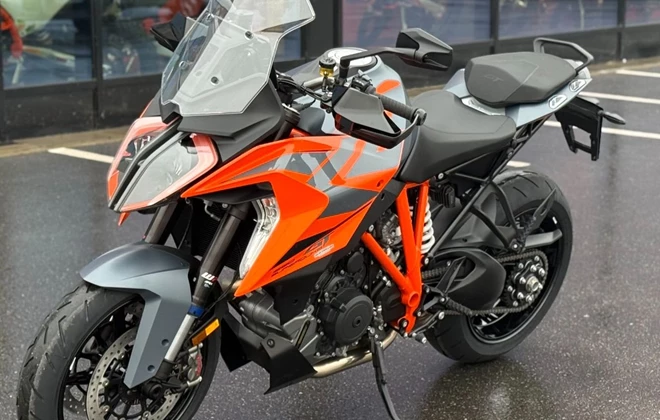 KTM 1290 Super Duke GT