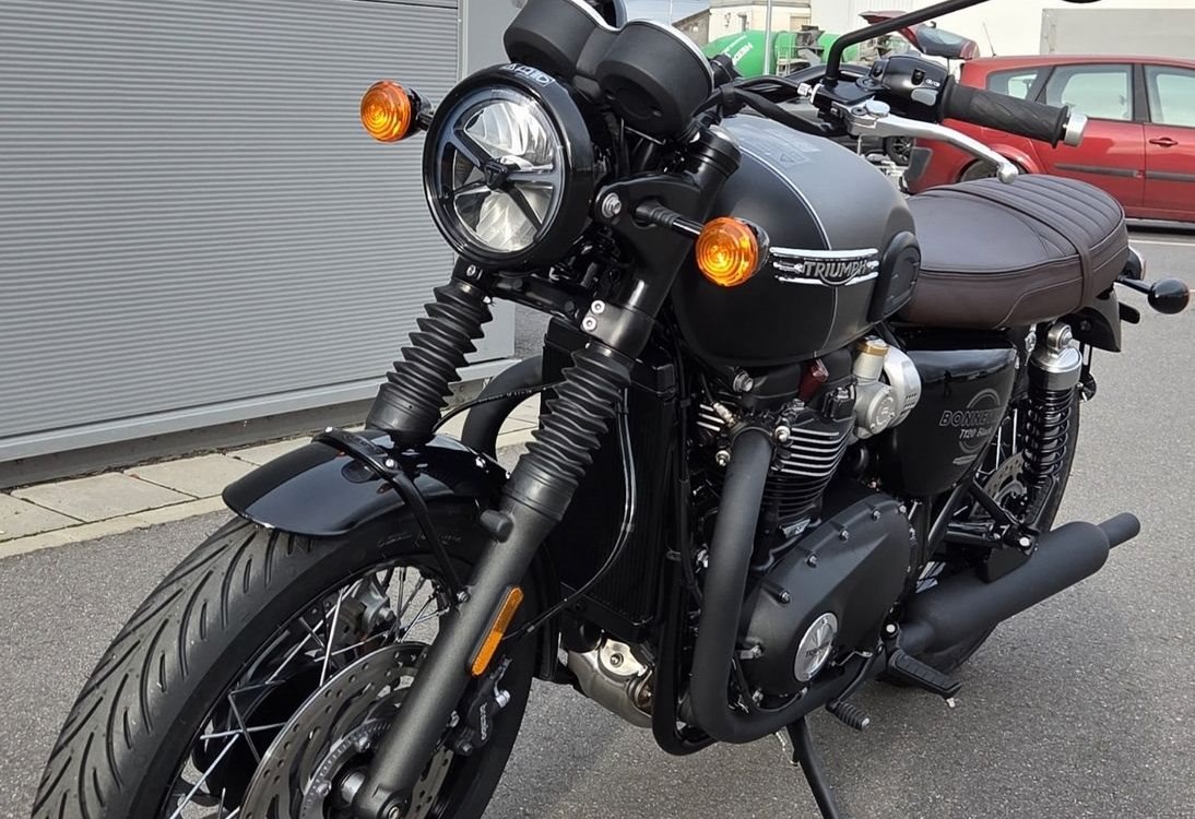 Angebot Triumph Bonneville T120 Black