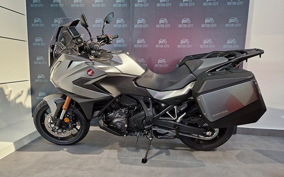 Neufahrzeug Honda NT1100 DCT Electronic Suspension - Bild 2