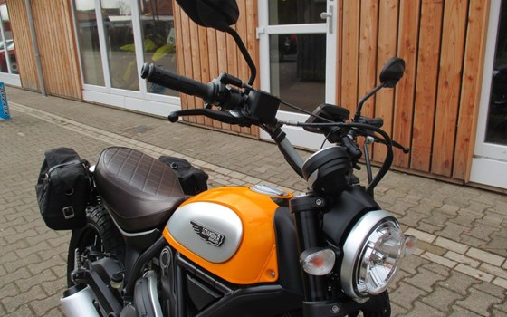 Gebrauchtmotorrad Ducati Scrambler Classic - Bild 17