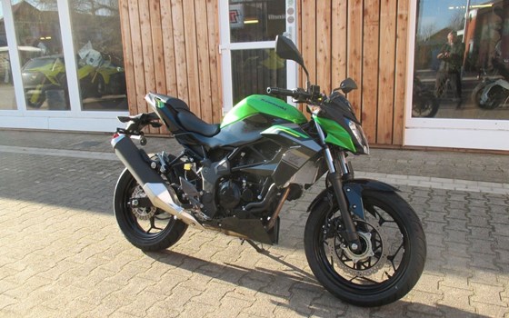 Gebrauchtmotorrad Kawasaki Z125 - Bild 1
