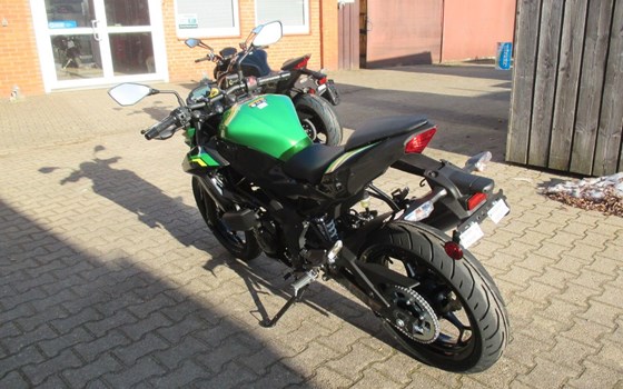 Gebrauchtmotorrad Kawasaki Z125 - Bild 5
