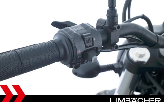 Gebrauchtmotorrad Ducati Scrambler Sixty2 - Bild 17