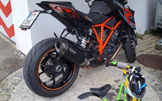 Gebrauchtmotorrad KTM 1290 Super Duke R - Bild 2
