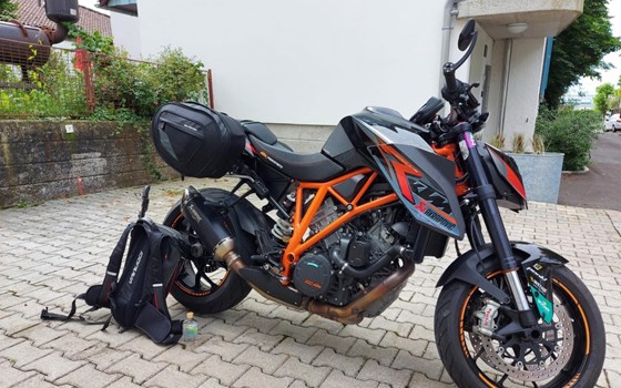 Gebrauchtmotorrad KTM 1290 Super Duke R - Bild 3