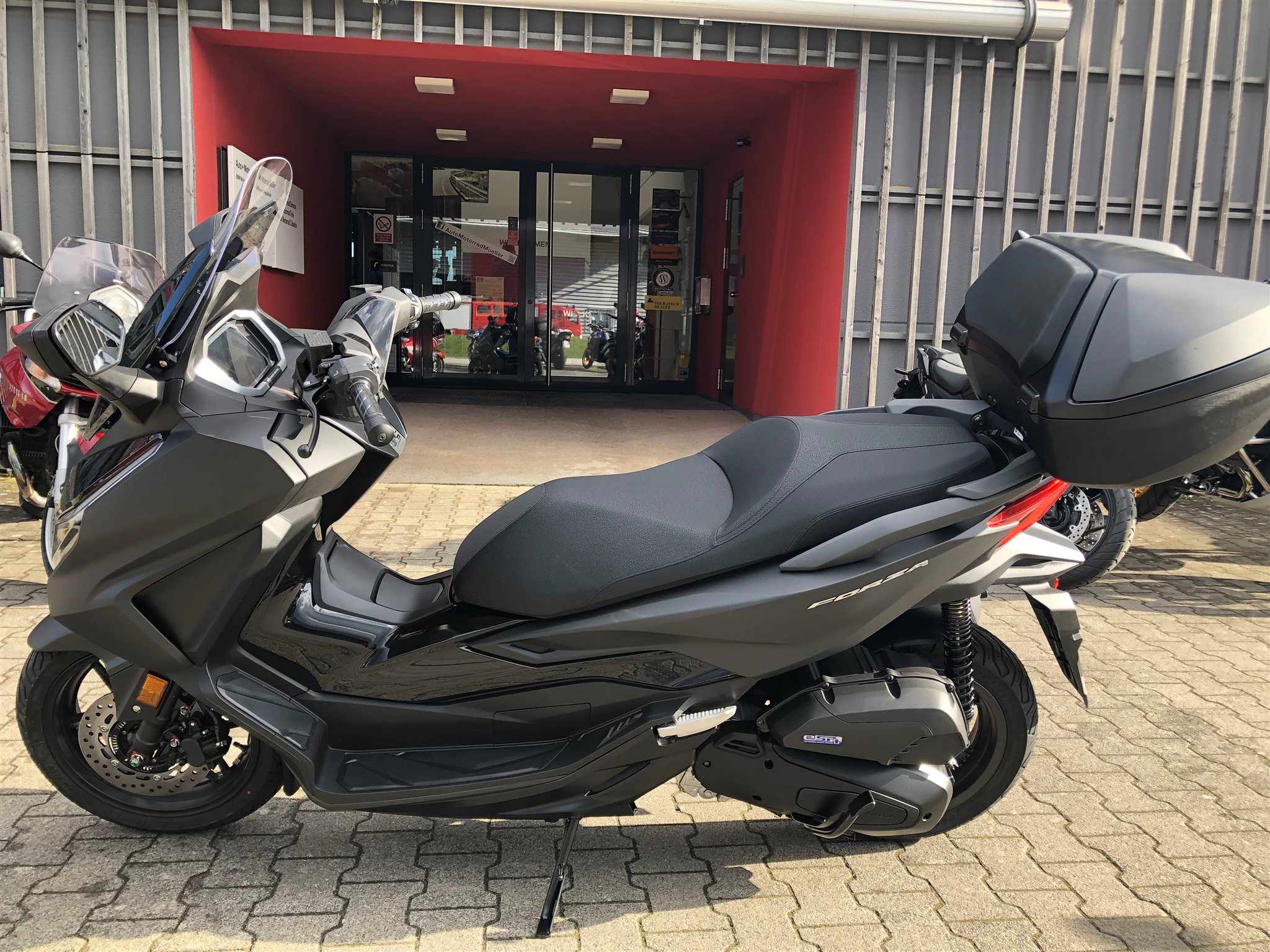 Honda Forza 125