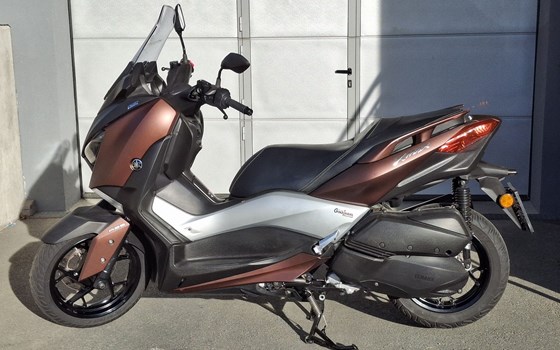 Gebrauchtmotorrad Yamaha XMAX 300 - Bild 2
