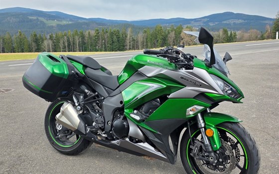 Gebrauchtmotorrad Kawasaki Z1000SX - Bild 1