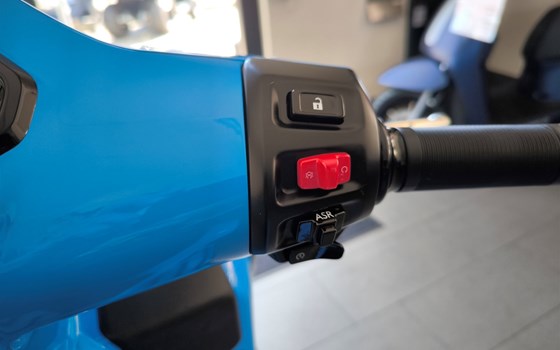 Neufahrzeug Vespa GTS 310 SuperSport - Bild 12