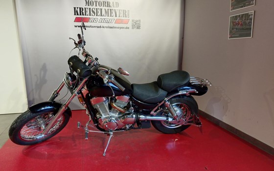 Gebrauchtmotorrad Suzuki Intruder VS 1400 - Bild 4