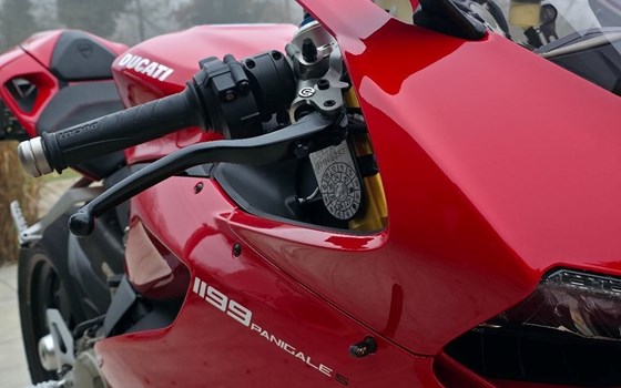 Gebrauchtmotorrad Ducati 1199 Panigale S - Bild 12