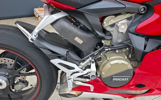 Gebrauchtmotorrad Ducati 1199 Panigale S - Bild 8