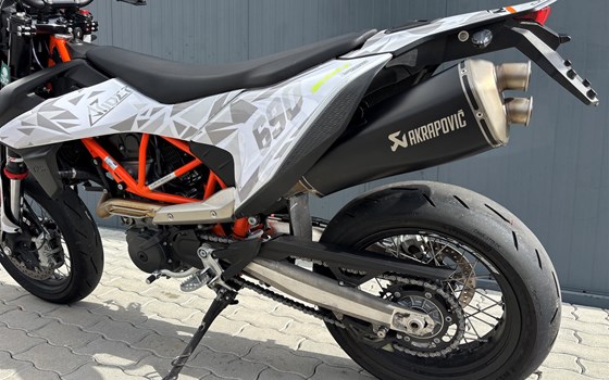 Gebrauchtmotorrad KTM 690 SMC R - Bild 4