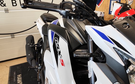 Gebrauchtmotorrad Suzuki GSX-S750 - Bild 9