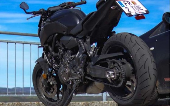 Gebrauchtmotorrad Yamaha MT-07 35kW - Bild 3