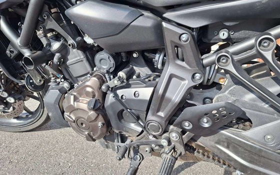 Gebrauchtmotorrad Yamaha MT-07 35kW - Bild 9