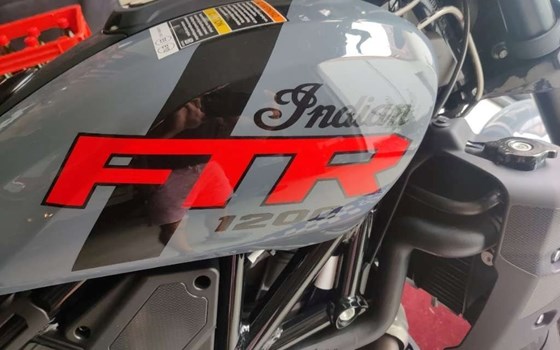 Gebrauchtmotorrad Indian FTR 1200 S - Bild 3