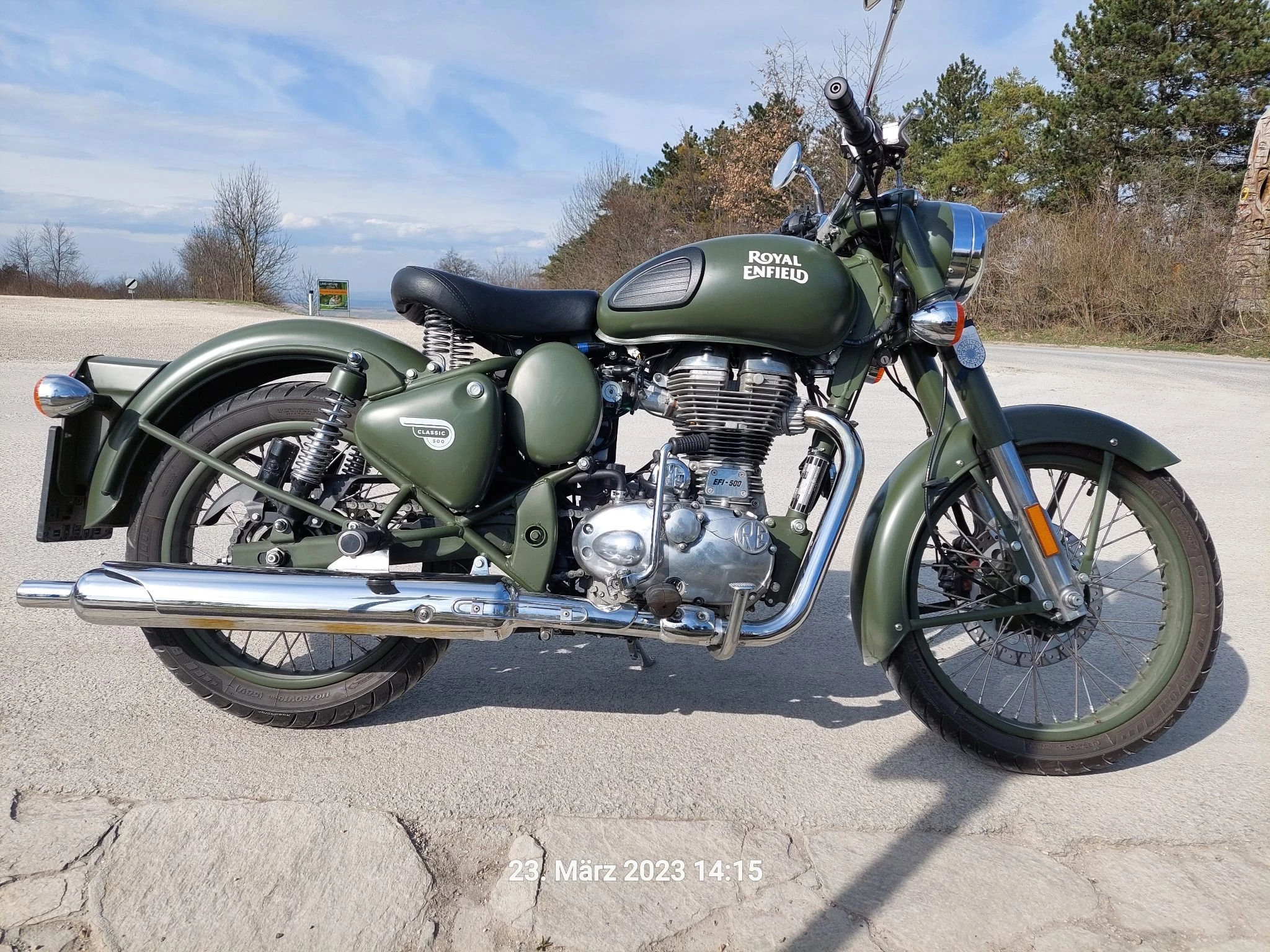 Gebrauchte Royal Enfield Classic 500 EFI Battle Green