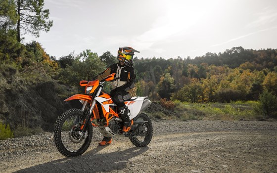 Neufahrzeug KTM 690 Enduro R - Bild 11