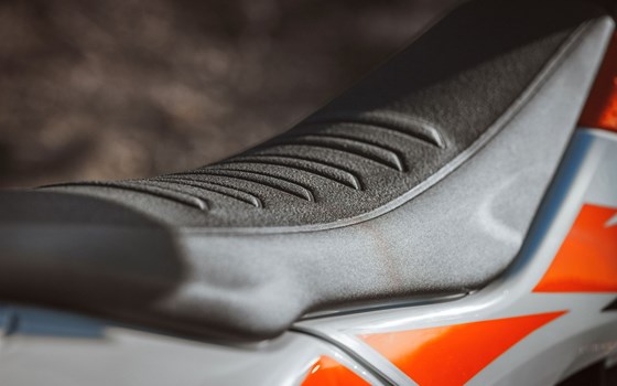 Neufahrzeug KTM 690 Enduro R - Bild 8