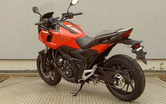 Gebrauchtmotorrad Honda NC750X DCT - Bild 6